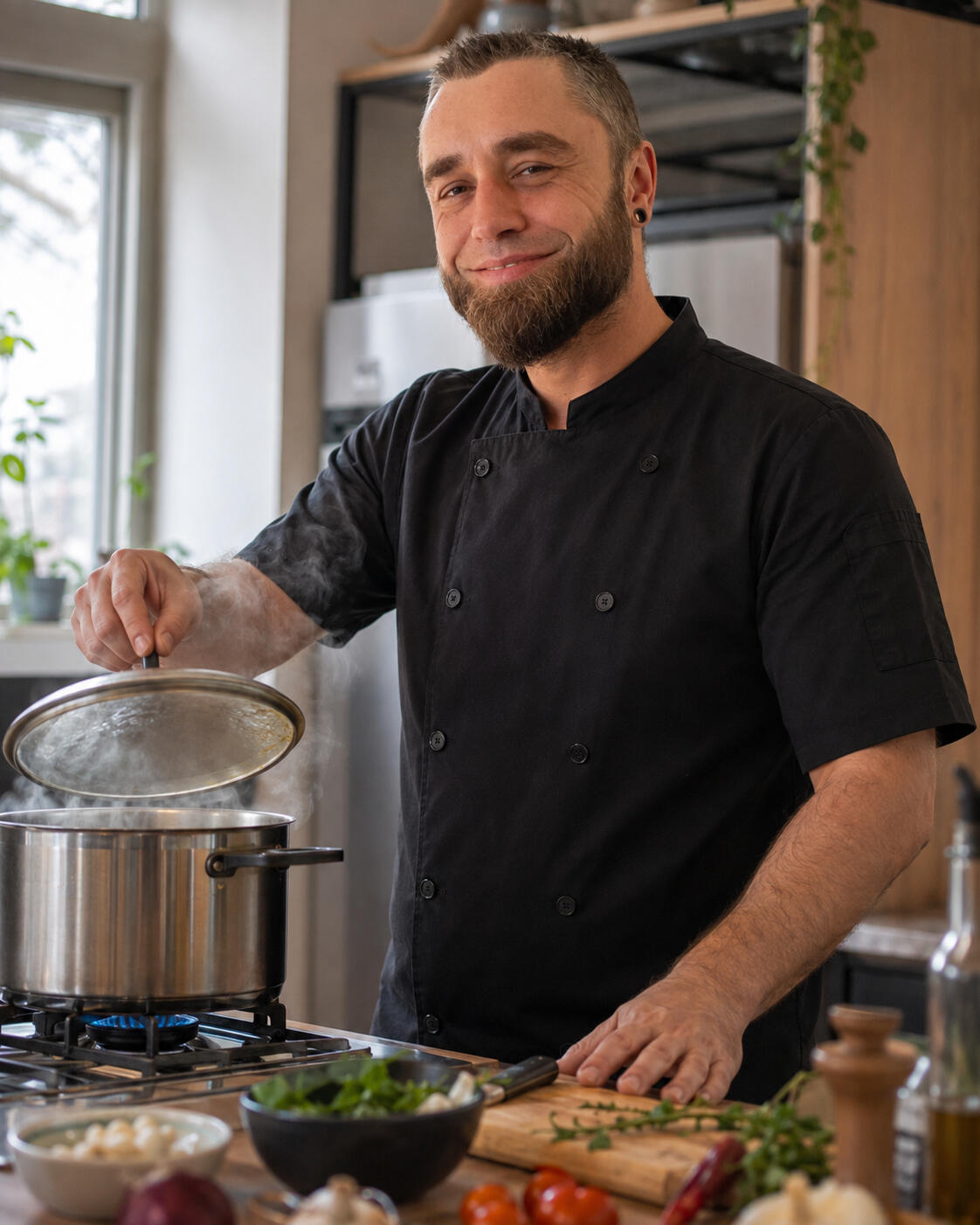 Frisch zubereitetes Essen aus einem kulinarischen Einsatz